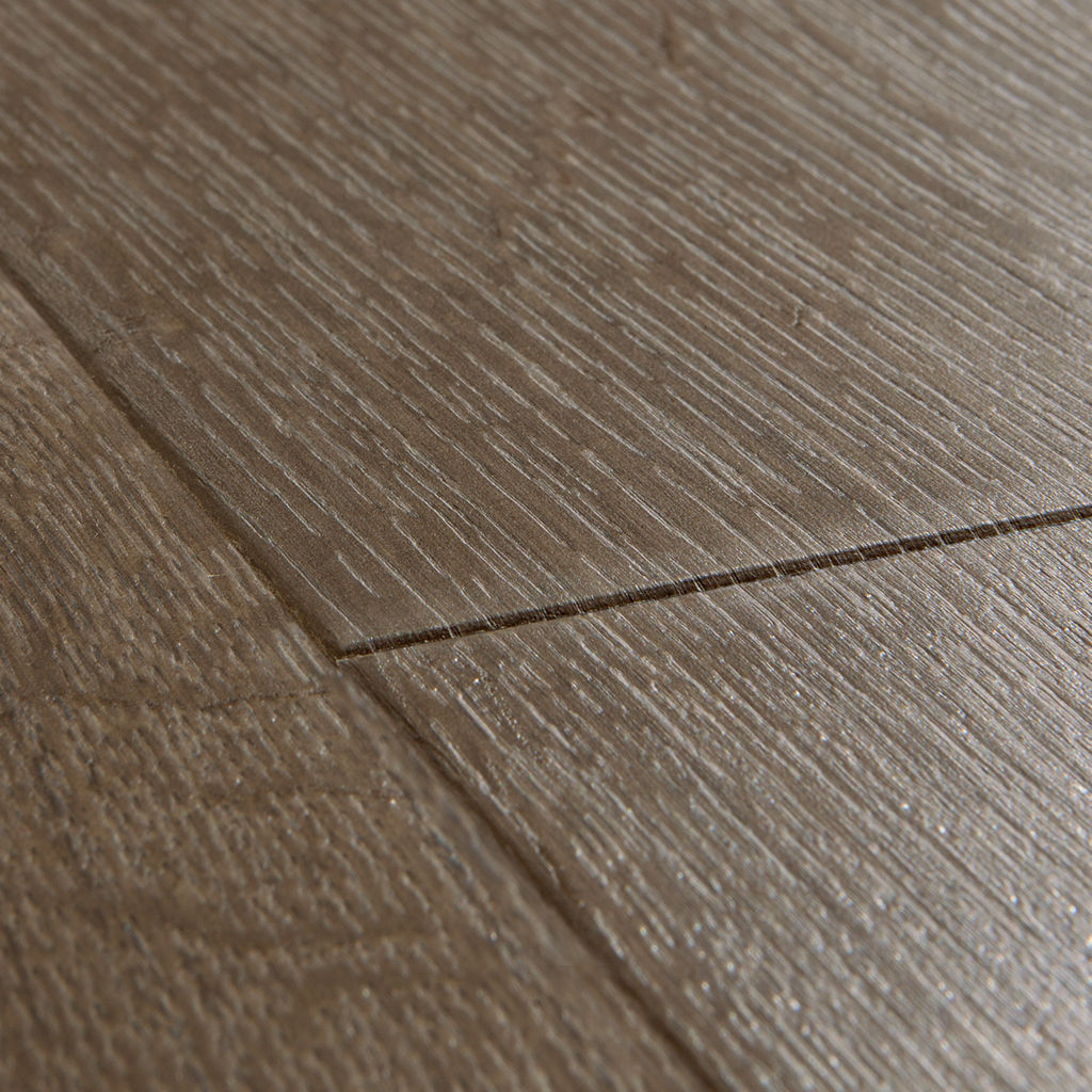 Quick-Step Impressive Classic Oak Brown Laminate Flooring - IM1849