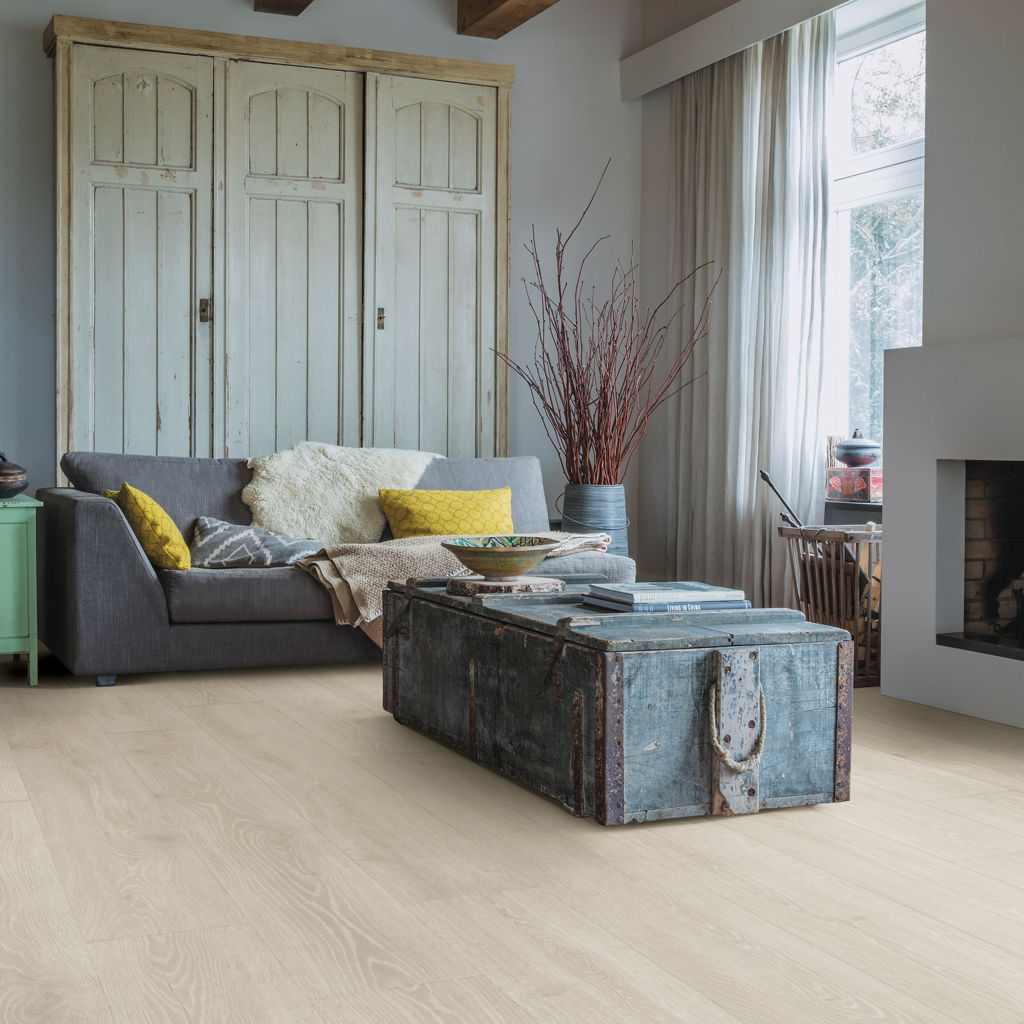 Quick-Step Majestic Woodland Oak Light Grey Laminate Flooring - MJ3547