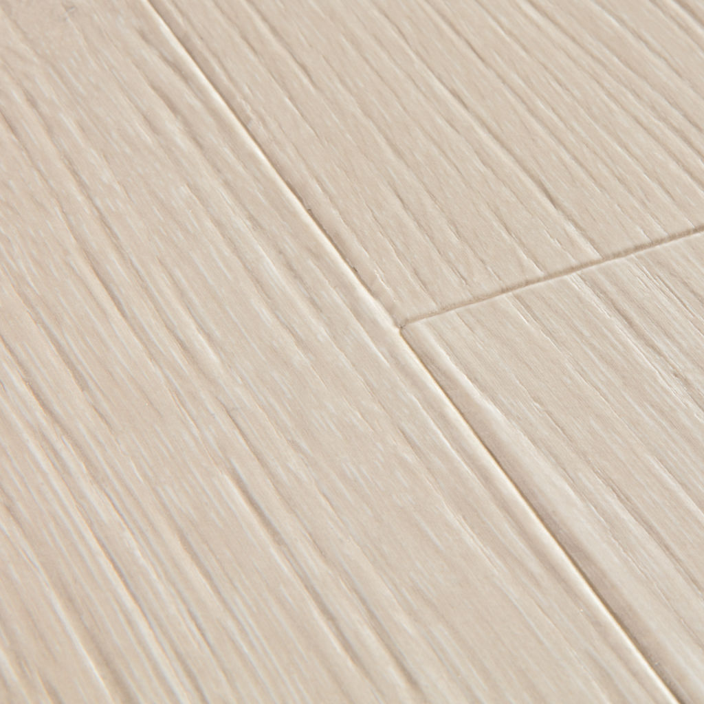 Quick-Step Majestic Very Oak Light Beige Laminate Flooring - MJ3554