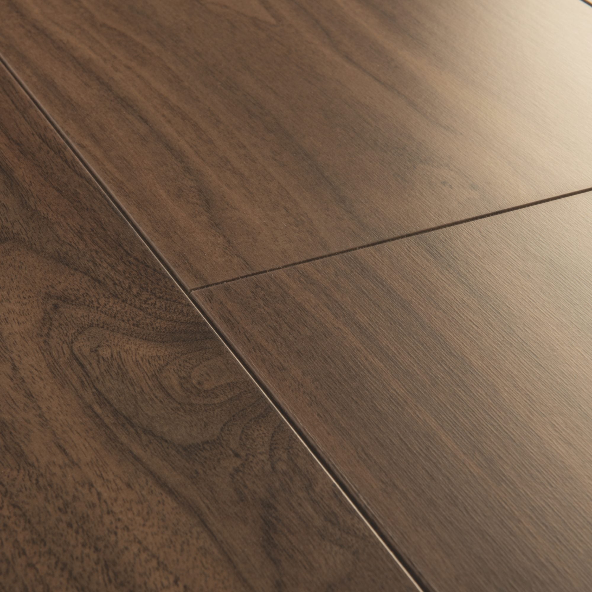 Quick-Step Capture Chic Walnut Laminate Flooring - SIG4761